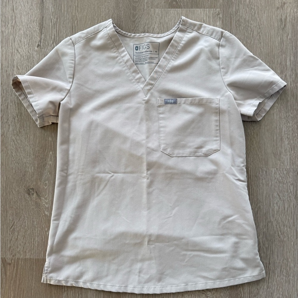 Figs Catarina One-Pocket Scrub Top, Boulder XS